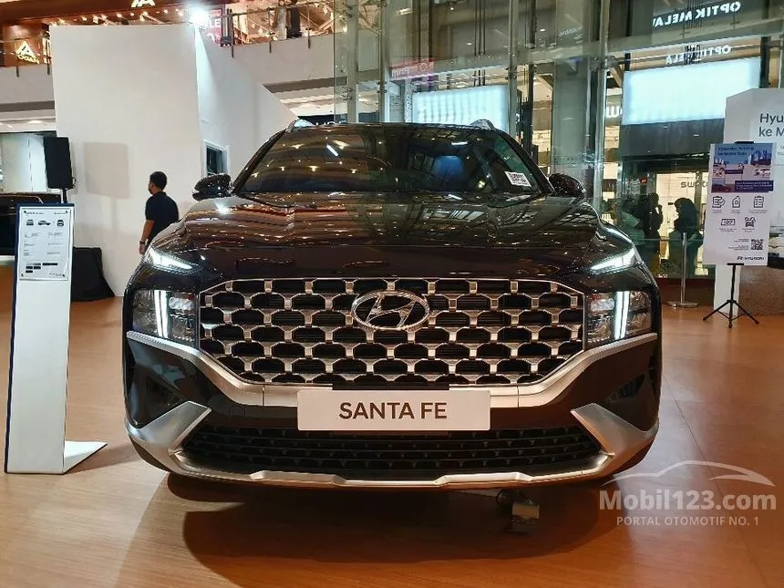 Jual Mobil Hyundai Santa Fe 2024 Signature 2.5 di DKI Jakarta Automatic SUV Hitam Rp 656.000.000