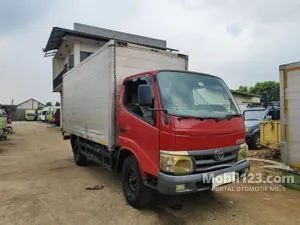 2014 Toyota Dyna 4.0 110 ST Truck