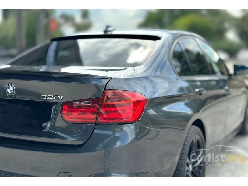 2014 BMW 320i Sport Line Sedan