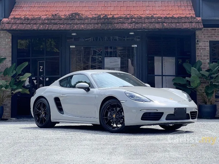 2022 Porsche 718 Cayman Coupe