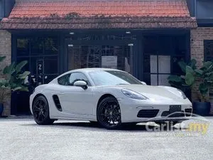 2022 Porsche 718 2.0 Cayman Coupe