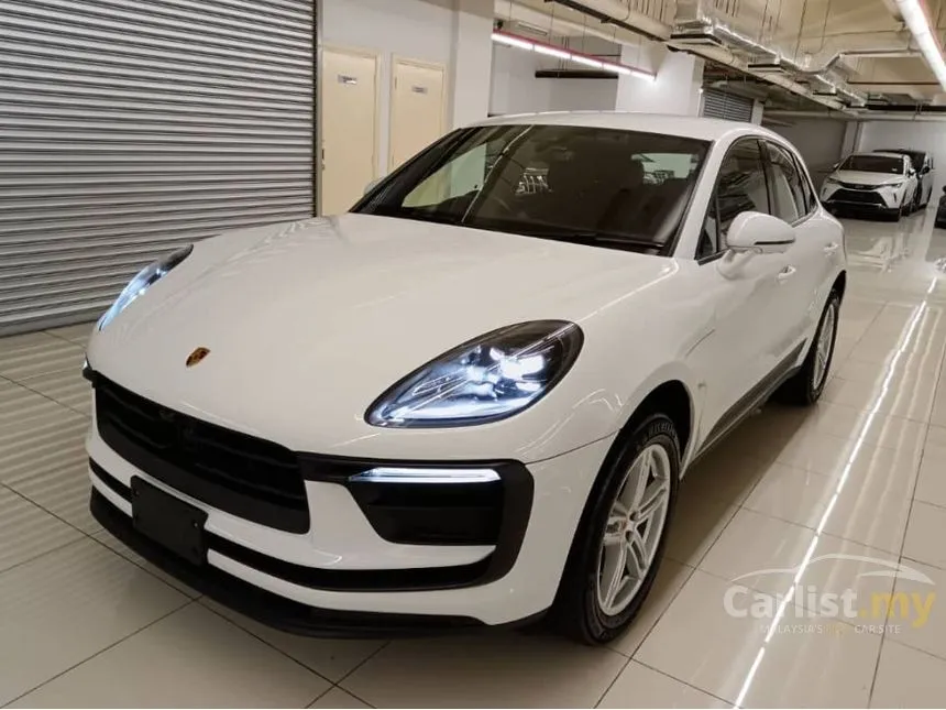 2022 Porsche Macan SUV