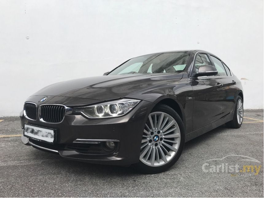 2012 BMW 328i Luxury Line Sedan