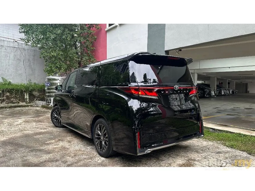 2025 Toyota Vellfire Z Premier MPV