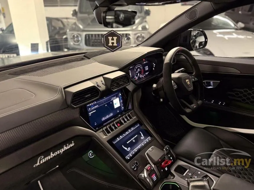 2024 Lamborghini Urus SUV