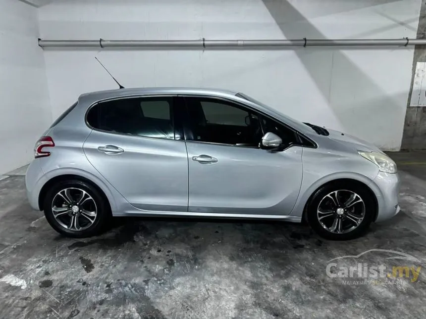 2014 Peugeot 208 Allure 5 Door Hatchback