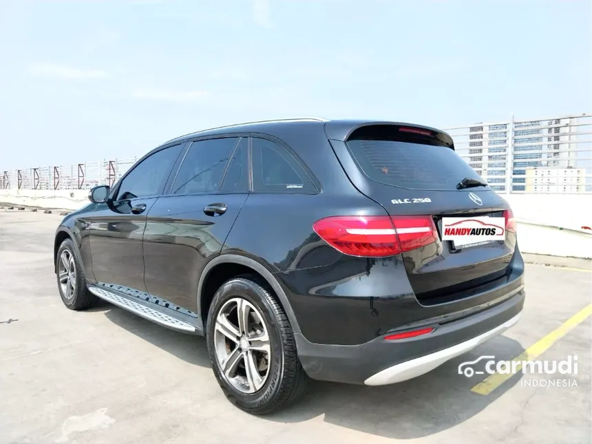 2016 Mercedes-Benz GLC250 4MATIC SUV