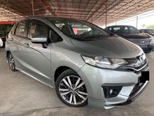 2015 Honda Jazz 1.5 V i-VTEC (A) VERY WELL CONDITION ! ONE OWNER ! YEAR END OFFER !