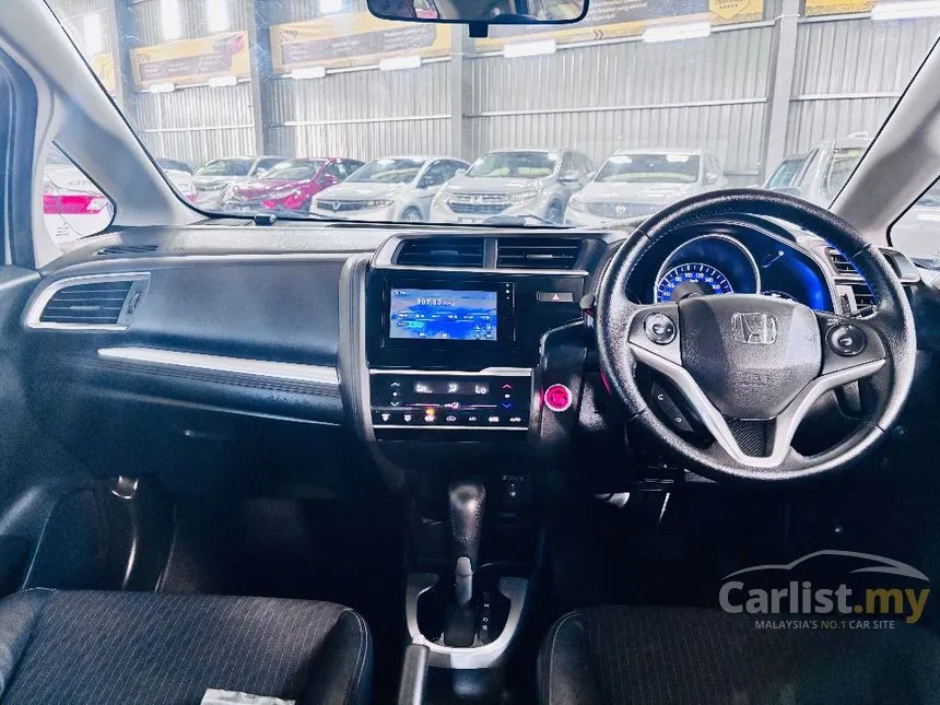 2017 Honda Jazz V Hatchback