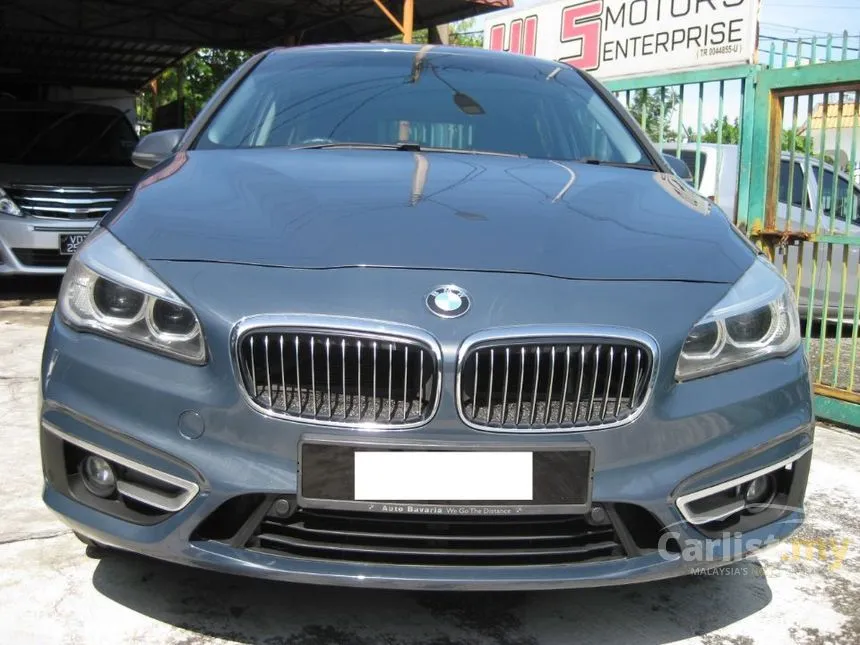 2015 BMW 220i Gran Tourer MPV