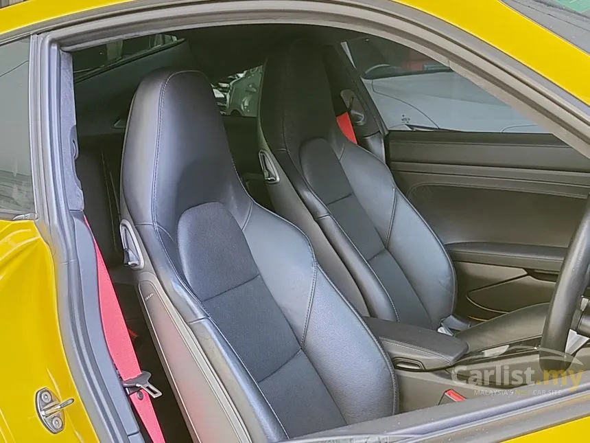 2019 Porsche 911 Carrera Coupe