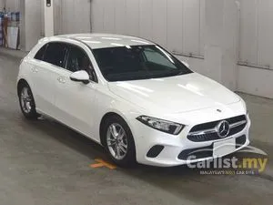 LATEST MODEL 2018 Mercedes Benz A180 1.4 SE Style Turbo
