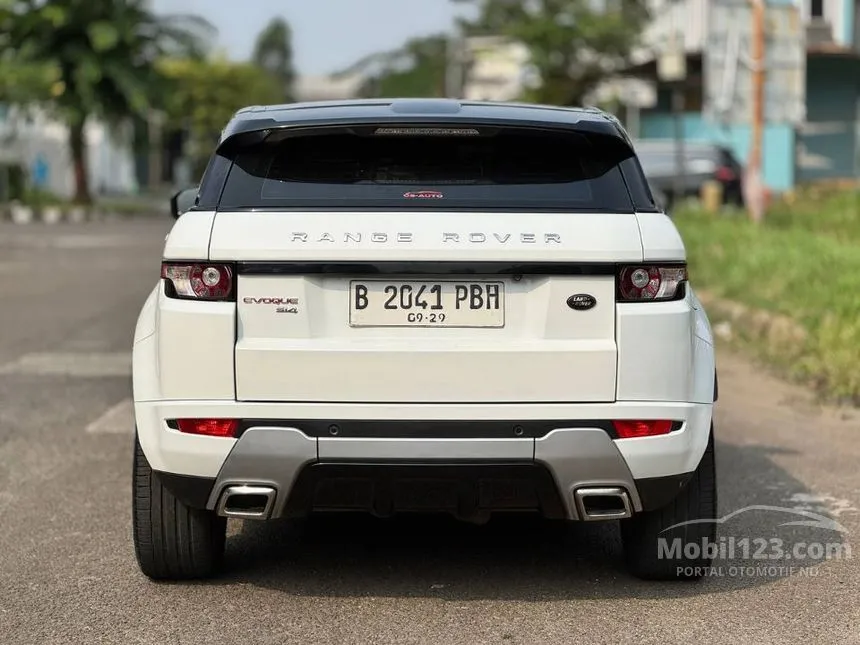 2013 Land Rover Range Rover Evoque Dynamic Luxury Si4 SUV