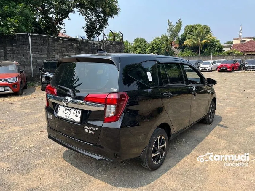 2022 Daihatsu Sigra R MPV