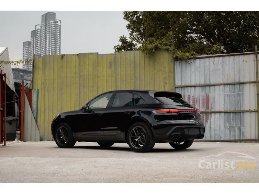 2023 Porsche Macan SUV