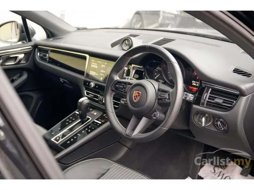 2023 Porsche Macan SUV