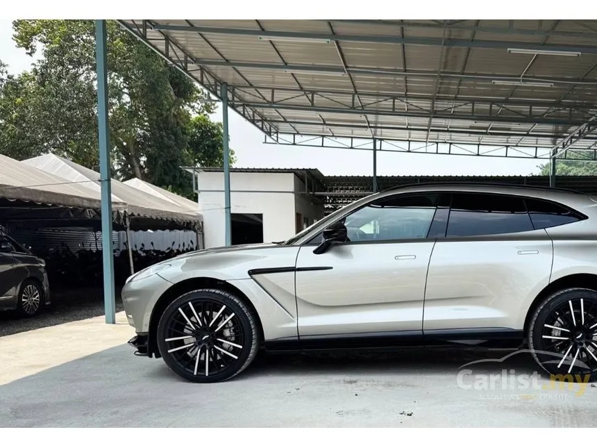 2023 Aston Martin DBX 707 SUV