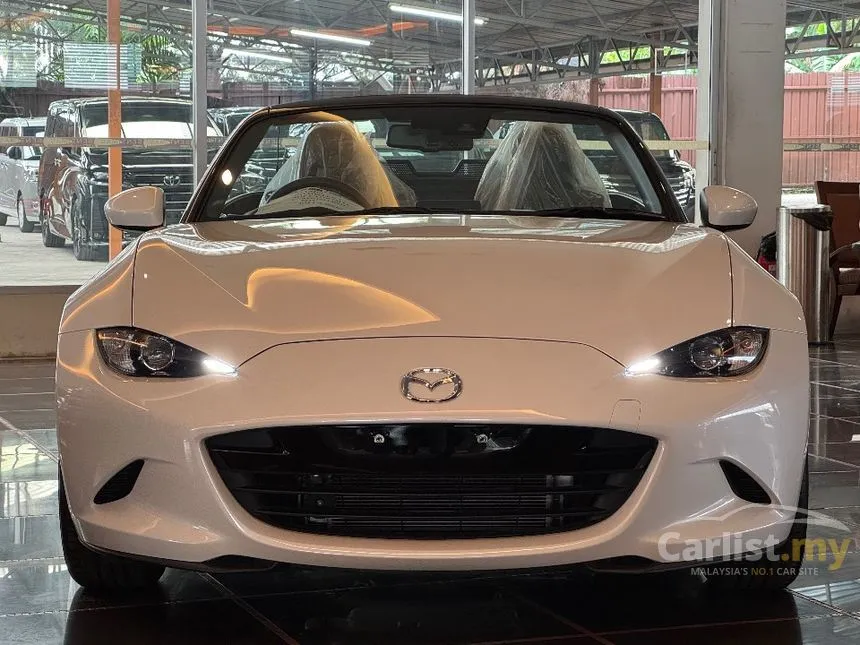 2023 Mazda Roadster 990S Convertible