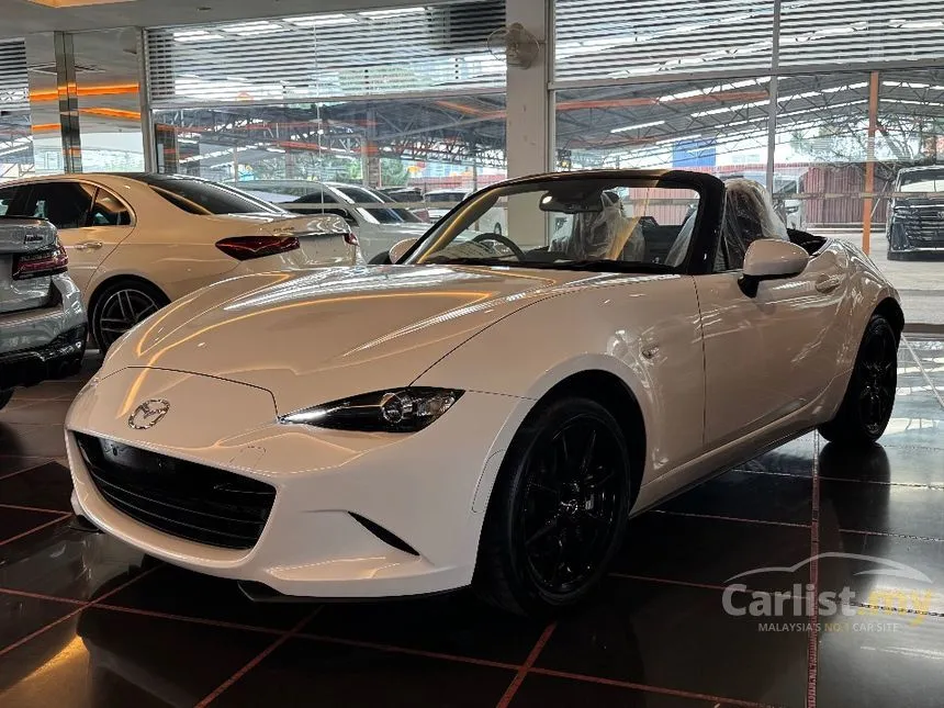 2023 Mazda Roadster 990S Convertible