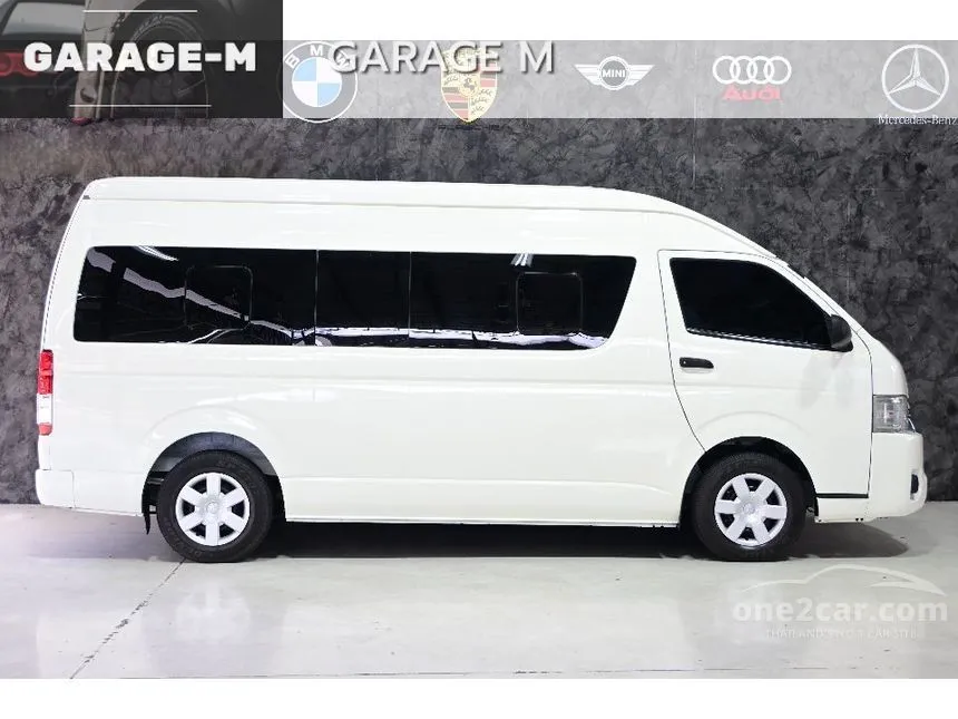 2016 Toyota HIACE D4D Van