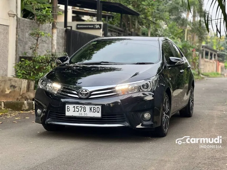 2016 Toyota Corolla Altis V Sedan