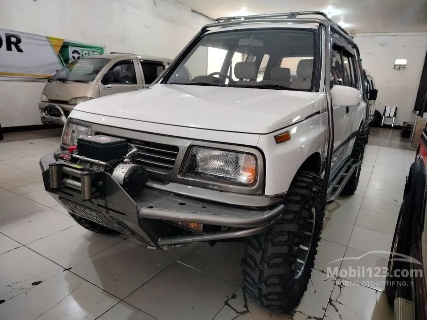 1992 Suzuki Vitara SUV
