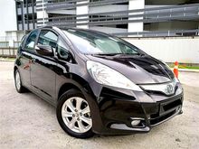 Honda Jazz 1.3 Hybrid Hatchback SPORT GE GK ONE LADY OWNER