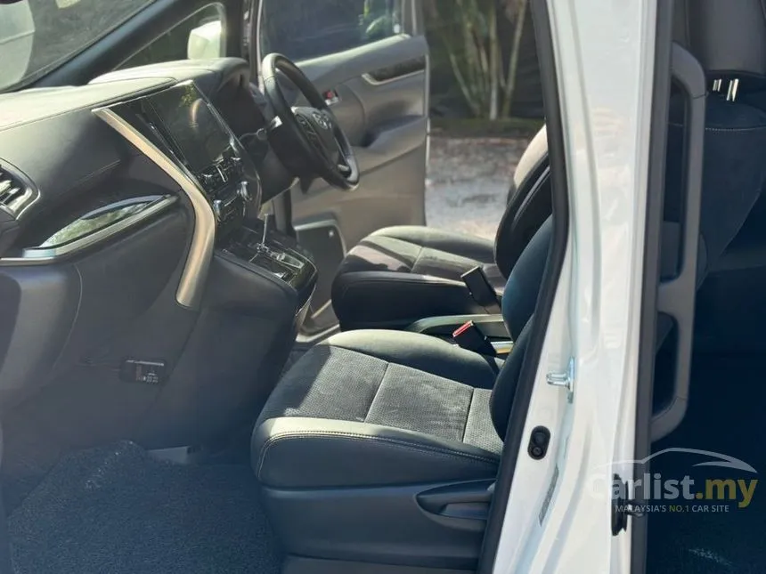 2021 Toyota Alphard G Exec. Black Edition MPV