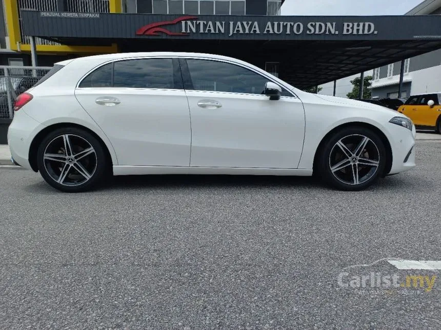 2018 Mercedes-Benz A200 AMG LINE Hatchback