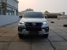 2017 Toyota Fortuner 2.4 TRD SUV