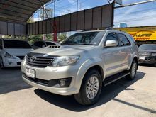 2012 Toyota Fortuner 3.0 (ปี 12-15) V SUV AT