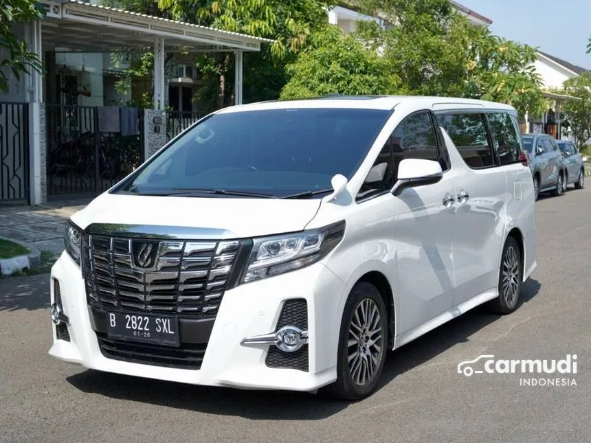 2015 Toyota Alphard SC MPV