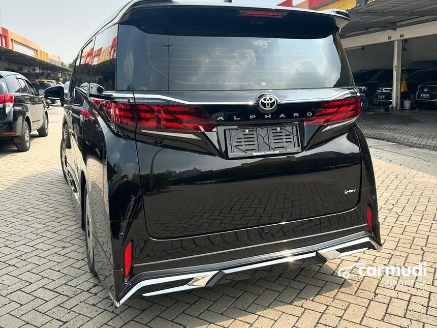 2024 Toyota Alphard HEV Modellista MPV