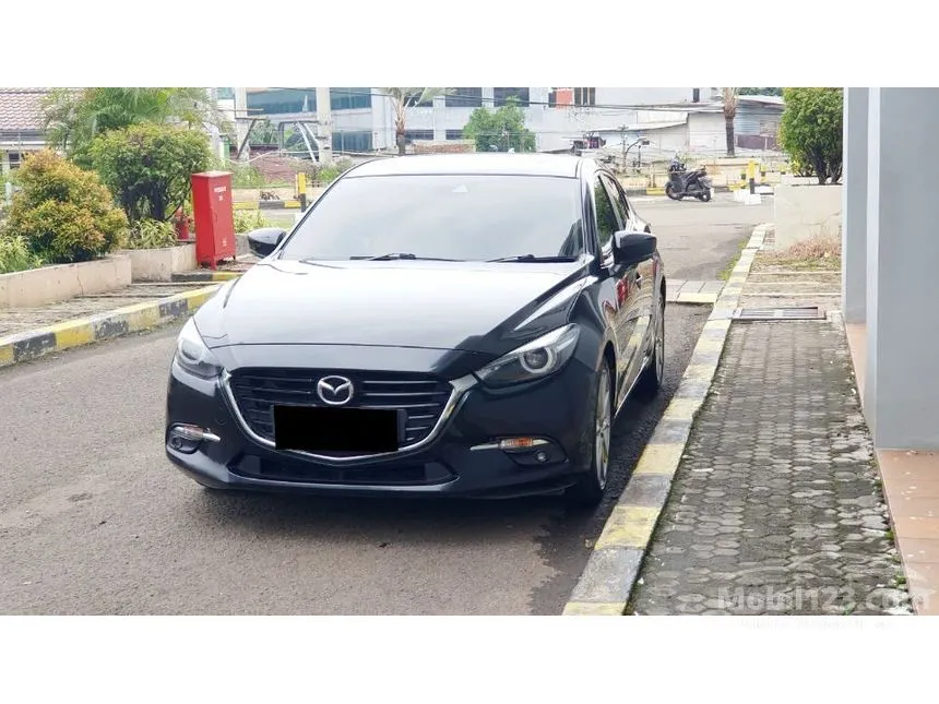 2018 Mazda 3 SKYACTIV-G Hatchback