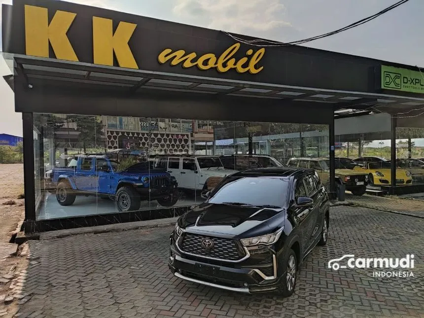 Jual Mobil Toyota Kijang Innova Zenix 2024 Q HV TSS (Non Premium Color) 2.0 di Jawa Timur Automatic MPV Hitam Rp 615.000.000