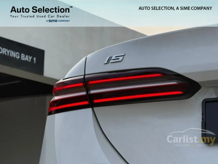 2024 BMW i5 eDrive40 M Sport Sedan