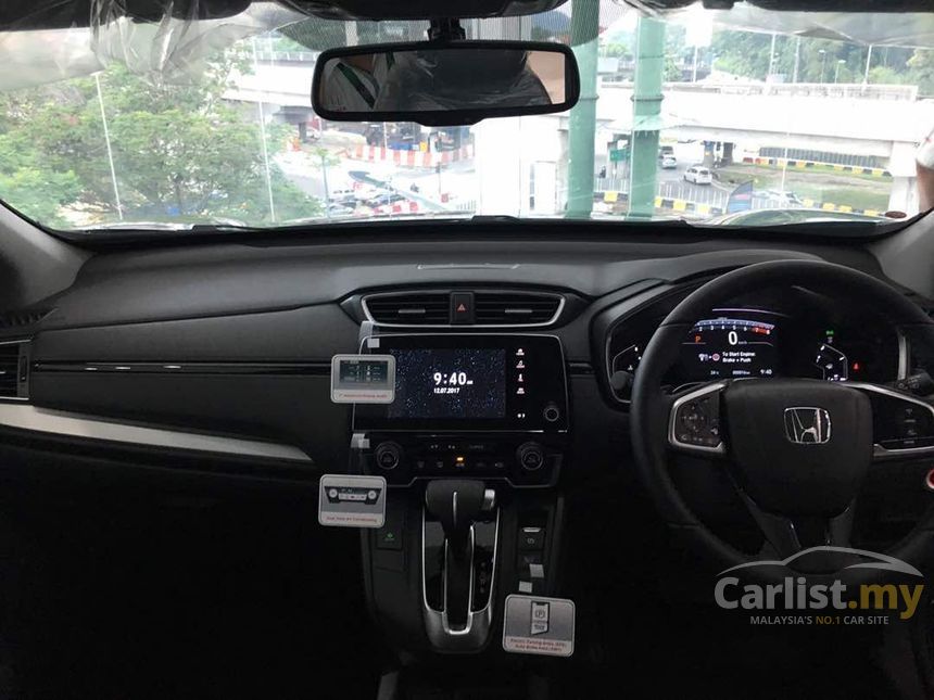 Honda CR-V 2017 i-VTEC 2.0 in Kuala Lumpur Automatic SUV Brown for 