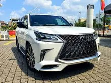 (GUARANTEE CHEAPEST IN MARKET) (GENUINE MILEAGE 8K KM) (NEW YEAR STOCK CLEARANCE) 2020 Lexus LX570 BLACK SEQUENCE 5.7 SUV