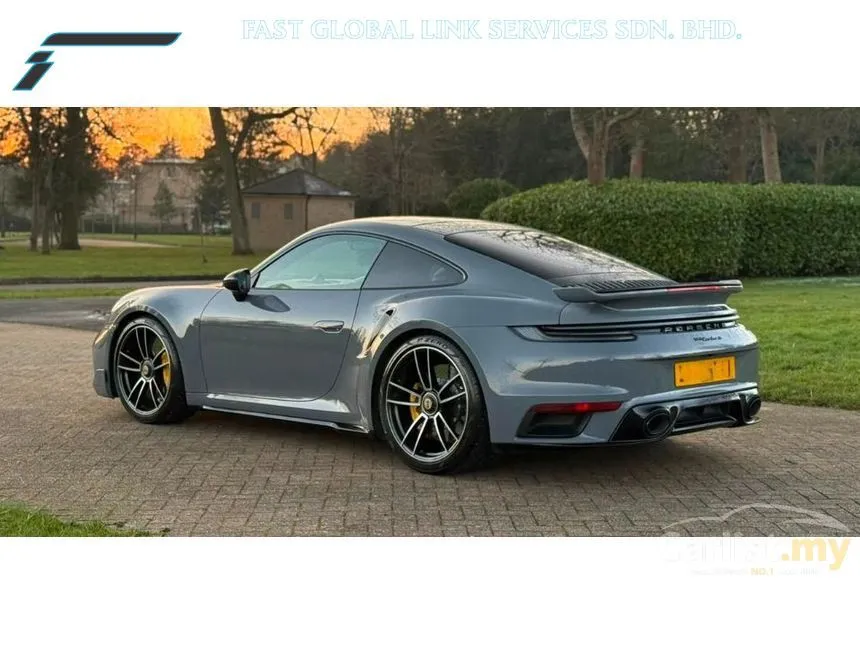 2022 Porsche 911 Turbo S Coupe