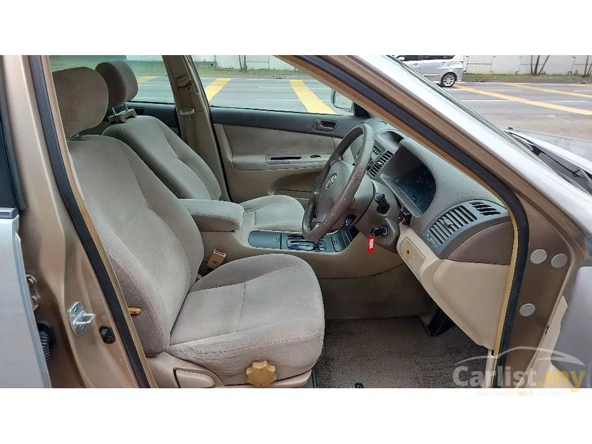 2002 Toyota Camry E Sedan
