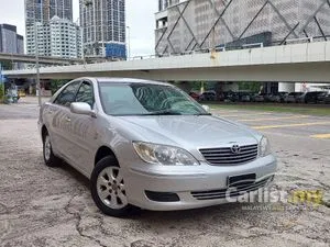 2002 Toyota Camry 2.0 E Sedan