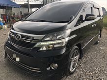 2013 Toyota Vellfire 2.4 Z Golden Eyes MPV