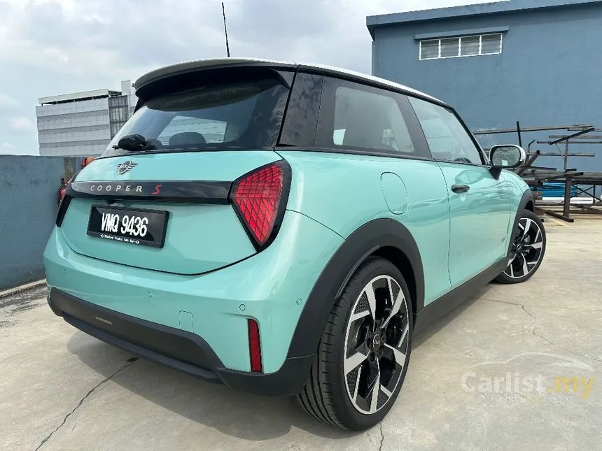 2024 MINI Cooper S 3 Door Hatchback