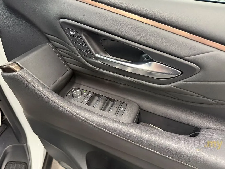 2024 Toyota Alphard Z 7-Seater MPV