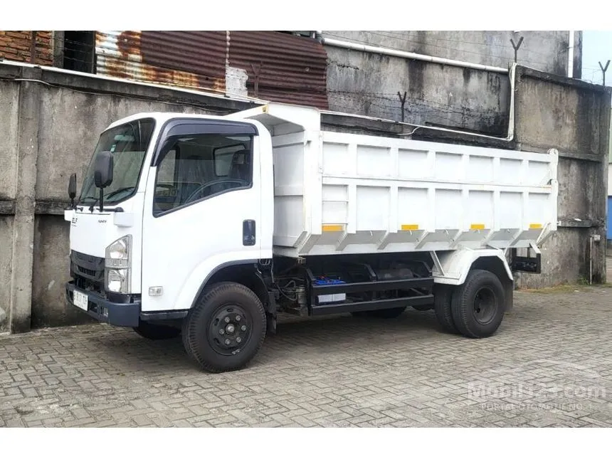 Jual Mobil Isuzu Elf 2022 NMR 81 4.8 di DKI Jakarta Manual Trucks Putih Rp 364.000.000