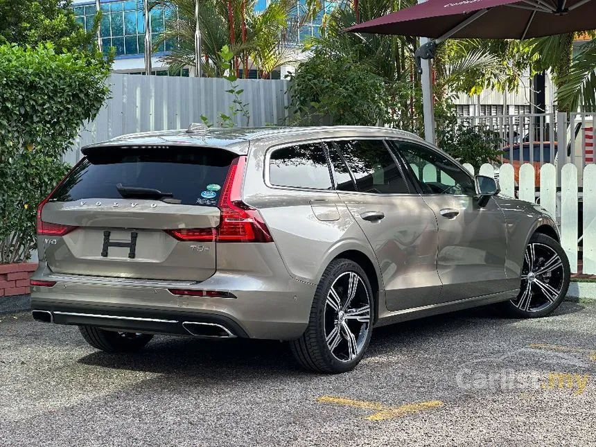 2022 Volvo V60 Recharge T8 Inscription Wagon