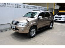 2011 Toyota Fortuner 2.7 (ปี 08-11) V SUV AT