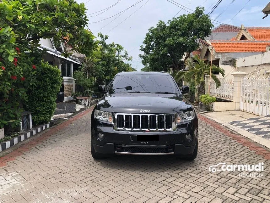 2011 Jeep Grand Cherokee Overland SUV