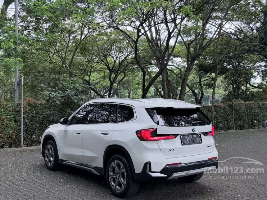 2023 BMW X1 sDrive18i xLine SUV