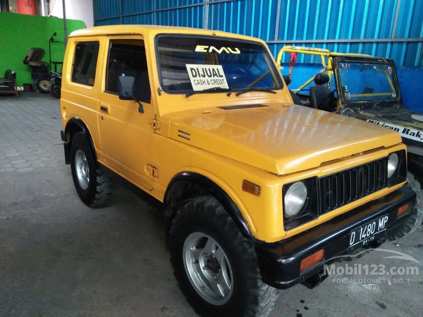 Jual Mobil  Suzuki  Jimny  1982 1 0 di Jawa  Barat  Manual Jeep 